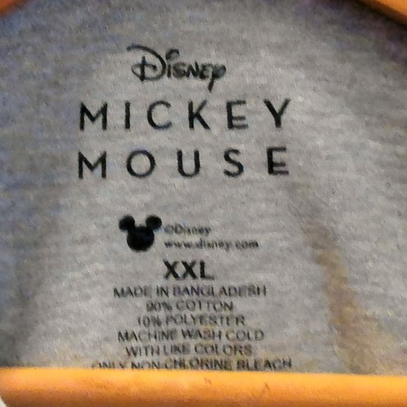 NWT Mickey Mouse Tee Unisex - Picture 3 of 3